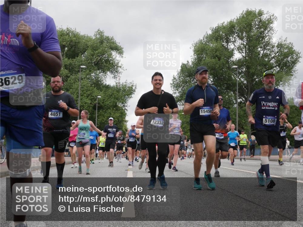 29.06.2025 - hella hamburg halbmarathon Luisa Fischer http://msf.ph/oto/8479134 29.06.2025 10:49:03 Kennedybrücke 3629, 4851, 18230, 18712, 1018, 15458, 12332, 6763, 14403, 14513, 5108, 3357, 1085, 1465, 2657, 2664, 2954, 3357, 3377, 3879, 4119, 4820, 5108, 5703, 6763, 8272, 8594 meine-sportfotos.de