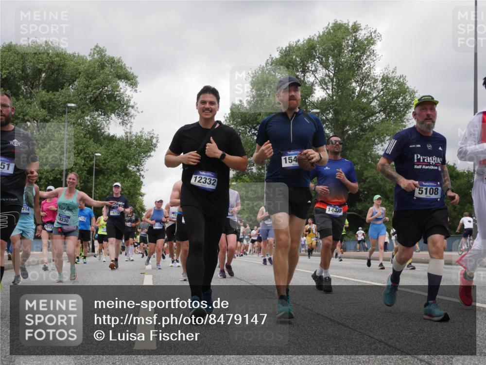 29.06.2025 - hella hamburg halbmarathon Luisa Fischer http://msf.ph/oto/8479147 29.06.2025 10:49:03 Kennedybrücke 51, 314, 10182, 18230, 1629, 18712, 10, 12332, 154, 114, 14403, 5108, 1085, 1465, 2657, 2664, 2954, 3357, 3377, 3879, 4119, 4820, 5108, 5703, 6763, 8272, 8594 meine-sportfotos.de