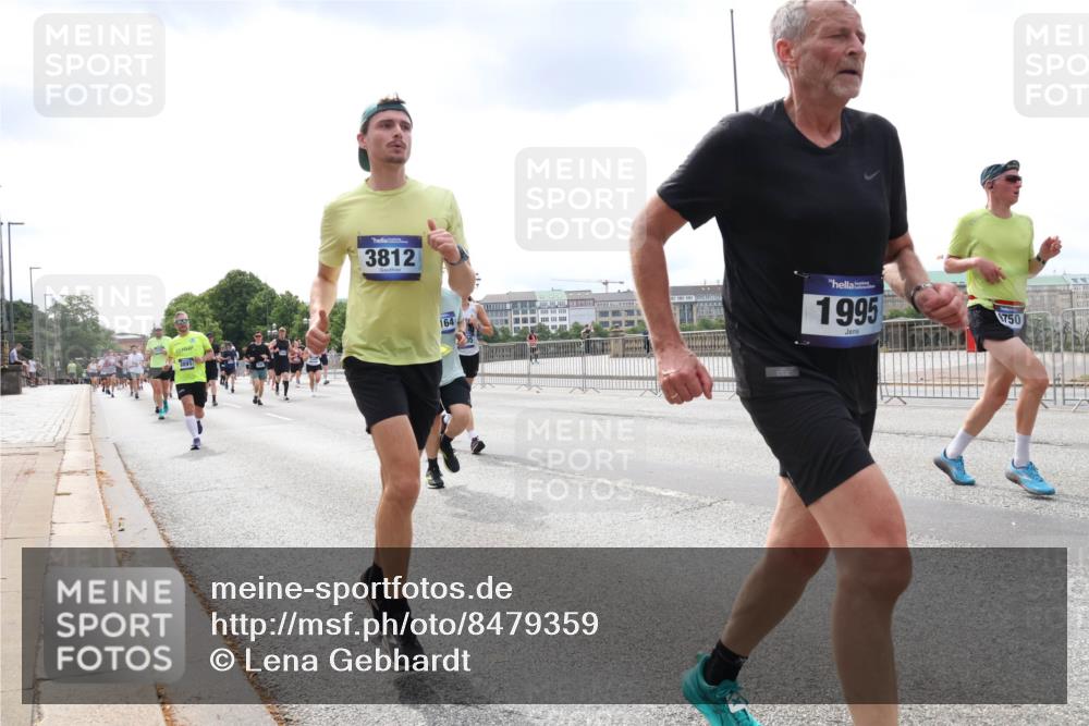 29.06.2025 - hella hamburg halbmarathon Lena Gebhardt http://msf.ph/oto/8479359 29.06.2025 10:33:30 Lombardsbrücke 8917, 3812, 164, 1995, 750, 1189, 1275, 1324, 1764, 1896, 1995, 2038, 2054, 2085, 2342, 2776, 2838, 3170, 3341, 3560, 3812, 3871, 4030, 4164, 4361, 4433, 4445, 4449, 4650, 4696, 5075, 5096, 5141, 5180, 5557, 5569, 5581, 5821, 5822, 5887, 5917, 6109, 6773, 6854, 6999, 7653, 7705, 8021, 8157, 8282, 8595, 8891, 9234, 9258, 9289, 9438, 9591, 9592, 9750, 9780, 9799, 10561, 11229, 11713, 11811, 11826, 12039, 14305, 14743, 15951 meine-sportfotos.de
