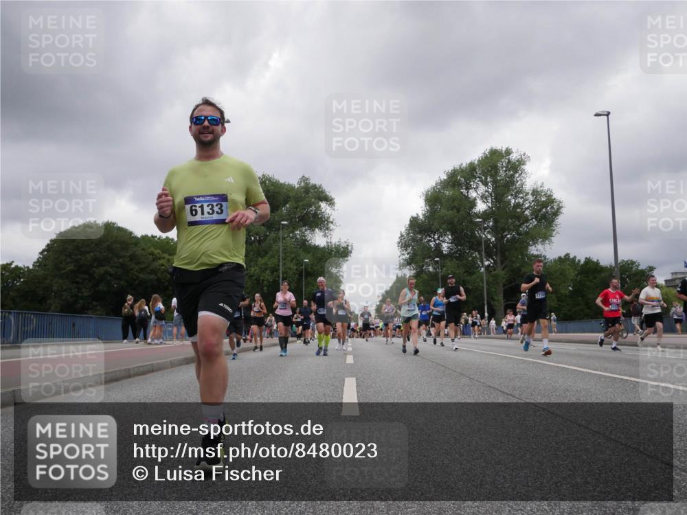 29.06.2025 - hella hamburg halbmarathon Luisa Fischer http://msf.ph/oto/8480023 29.06.2025 10:49:28 Kennedybrücke 6133, 1770, 1257, 4223, 1421, 1426, 1983, 2008, 4223, 4224, 5044, 7303, 7530, 10367, 10812 meine-sportfotos.de