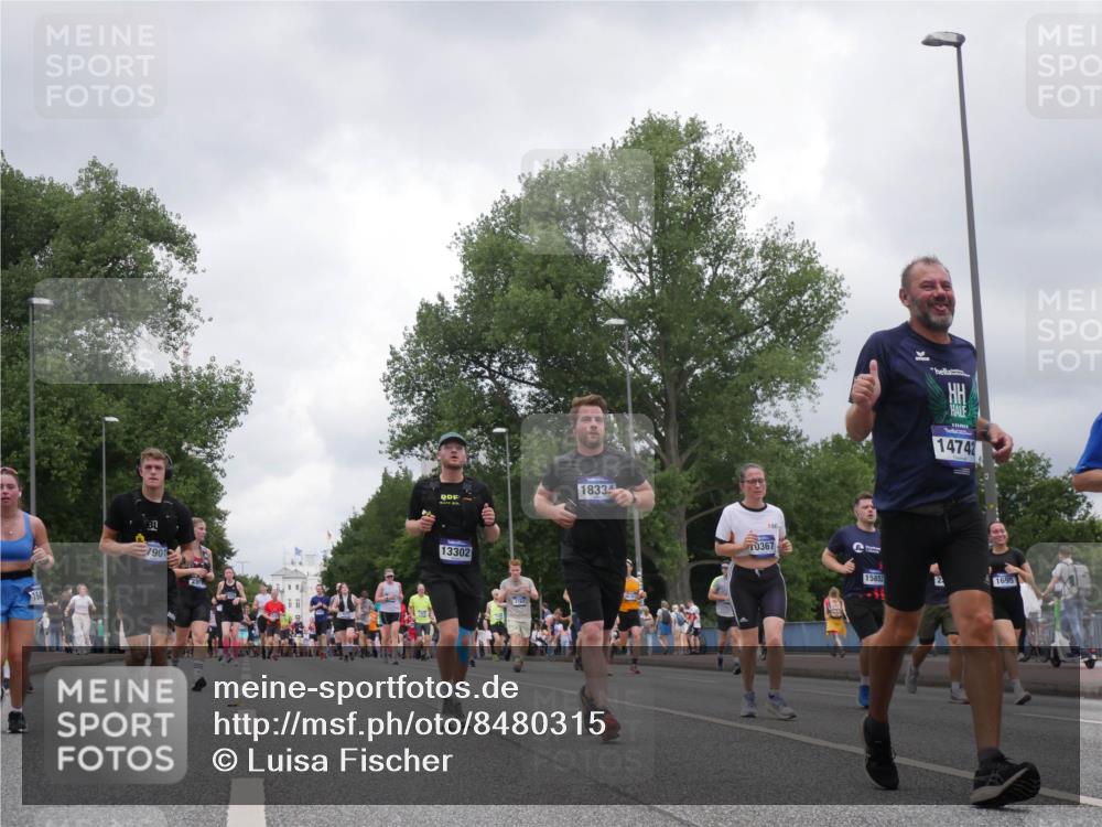 29.06.2025 - hella hamburg halbmarathon Luisa Fischer http://msf.ph/oto/8480315 29.06.2025 10:49:35 Kennedybrücke 164, 7901, 18334, 13302, 3164, 0367, 14742, 15852, 1695, 1695, 1983, 2008, 2398, 2917, 3160, 3164, 5044, 6124, 6161, 8477, 10230, 10367 meine-sportfotos.de
