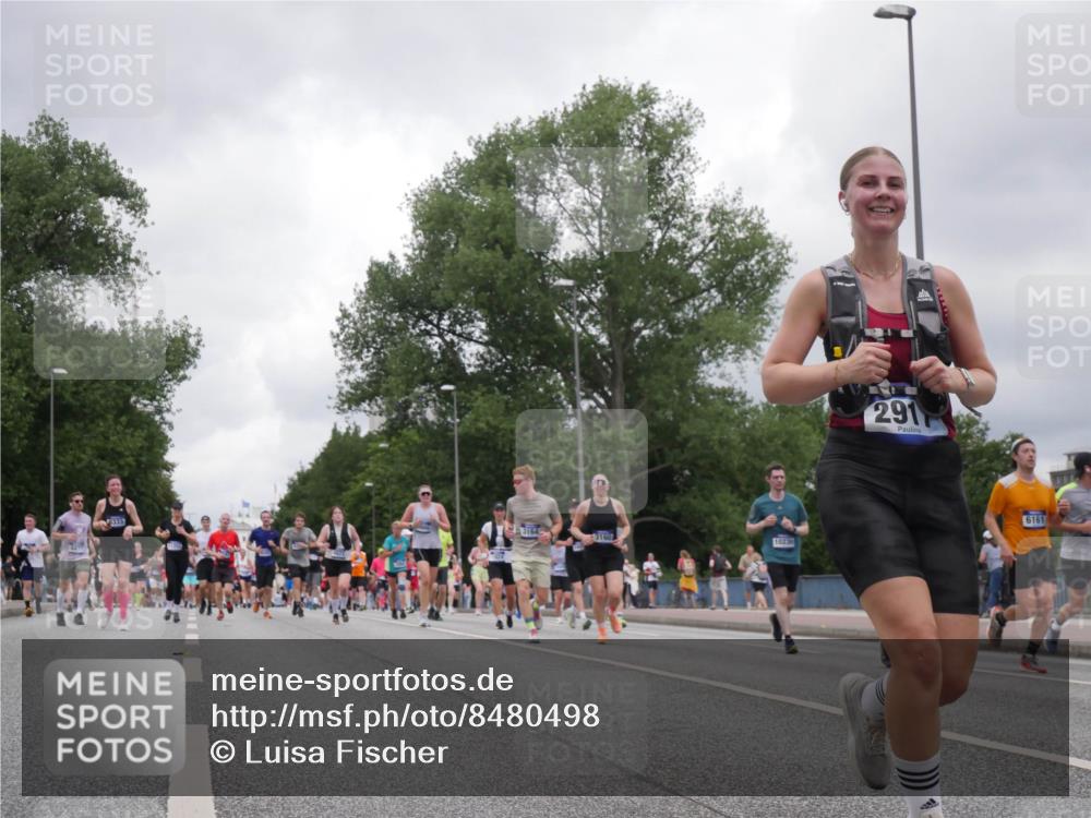 29.06.2025 - hella hamburg halbmarathon Luisa Fischer http://msf.ph/oto/8480498 29.06.2025 10:49:41 Kennedybrücke 8477, 5333, 3164, 3160, 10230, 291, 6161, 1695, 1867, 1868, 2398, 2917, 3160, 3164, 4202, 4296, 4572, 6124, 6161, 8477, 9243, 10030, 10230, 10327, 10367 meine-sportfotos.de