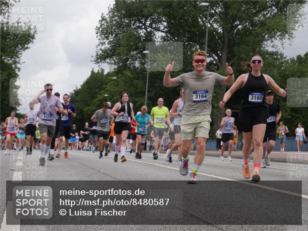 29.06.2025 - hella hamburg halbmarathon Luisa Fischer http://msf.ph/oto/8480587 29.06.2025 10:49:43 Kennedybrücke 10327, 8477, 34202, 10329, 4572, 4296, 1868, 1867, 3164, 3160, 16005, 14473, 1867, 1868, 1924, 2773, 2917, 3160, 3164, 4202, 4296, 4572, 6124, 6161, 8477, 9243, 9445, 10030, 10230, 10327 meine-sportfotos.de