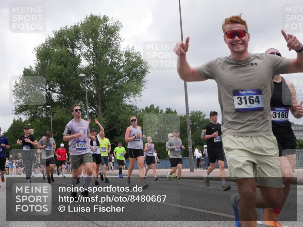 29.06.2025 - hella hamburg halbmarathon Luisa Fischer http://msf.ph/oto/8480667 29.06.2025 10:49:45 Kennedybrücke 11253, 4296, 8477, 1867, 1824, 1600, 1003, 14473, 3164, 3160, 1033, 1429, 1867, 1868, 1924, 2773, 3160, 3164, 4202, 4296, 4317, 4572, 6124, 6161, 8477, 9243, 9445, 10030, 10230, 10327, 10329 meine-sportfotos.de
