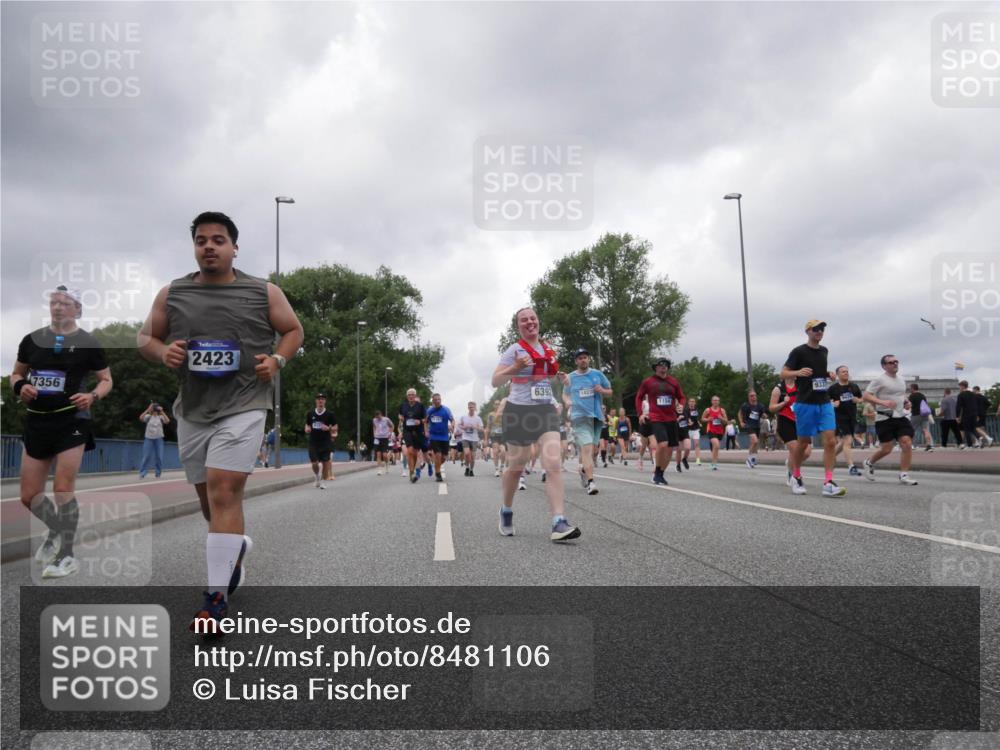29.06.2025 - hella hamburg halbmarathon Luisa Fischer http://msf.ph/oto/8481106 29.06.2025 10:50:02 Kennedybrücke 7356, 2423, 639, 14230, 1104, 933, 1100, 1104, 2423, 2662, 2665, 2697, 3896, 4104, 4448, 5635, 5854, 5892, 6392, 6623, 8010, 8047, 8486, 8706, 9120, 9121, 9337, 9426, 9774, 9949 meine-sportfotos.de