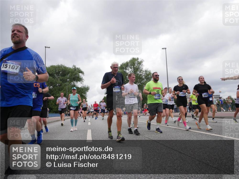 29.06.2025 - hella hamburg halbmarathon Luisa Fischer http://msf.ph/oto/8481219 29.06.2025 10:50:07 Kennedybrücke 15107, 22, 5623, 13499, 17273, 410, 1100, 1691, 5854, 8047, 114, 1004, 1100, 1104, 1999, 2662, 2665, 2697, 3896, 4104, 4448, 4483, 5635, 5854, 5892, 6623, 7073, 7268, 7364, 7368, 7374, 8010, 8047, 8706, 9426, 9774, 9949 meine-sportfotos.de