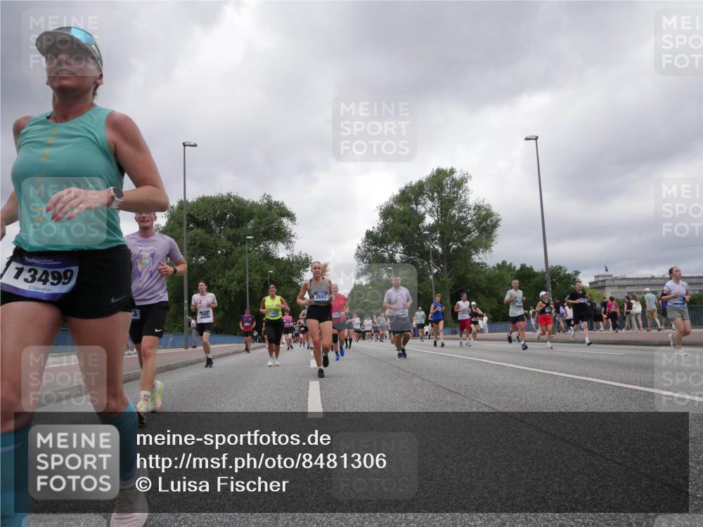 29.06.2025 - hella hamburg halbmarathon Luisa Fischer http://msf.ph/oto/8481306 29.06.2025 10:50:09 Kennedybrücke 13499, 3, 2697, 1444, 1004, 1700, 1004, 1100, 1104, 1375, 1837, 1999, 2662, 2665, 2697, 3896, 4104, 4448, 4483, 5854, 5892, 6623, 7073, 7268, 7364, 7368, 7374, 7430, 7431, 8047, 8706, 9774, 9949 meine-sportfotos.de