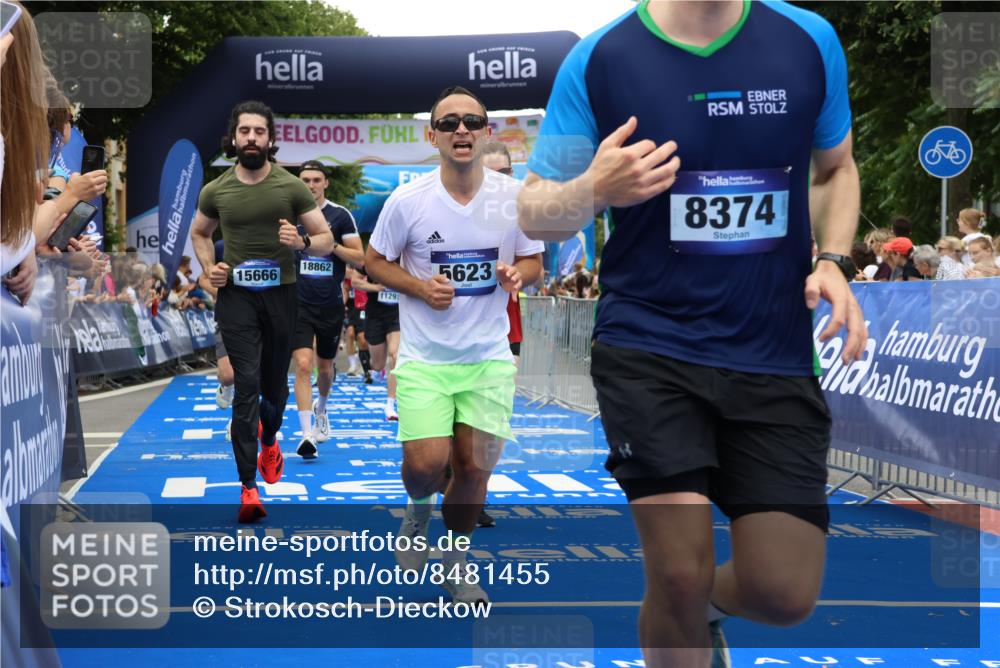 29.06.2025 - hella hamburg halbmarathon Strokosch-Dieckow http://msf.ph/oto/8481455 29.06.2025 10:45:34 Ziel 2138, 2415, 5623, 6071, 6711, 6831, 8374, 8668, 11291, 11495, 12154, 14062, 14764, 15666, 16725, 17674, 18862, 18878 meine-sportfotos.de
