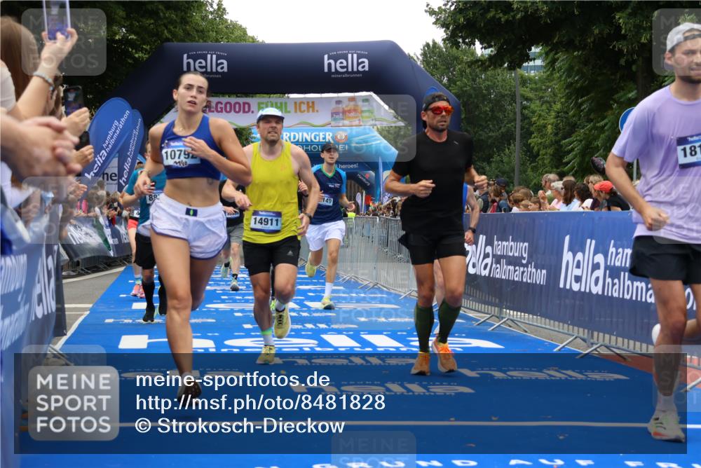 29.06.2025 - hella hamburg halbmarathon Strokosch-Dieckow http://msf.ph/oto/8481828 29.06.2025 10:45:53 Ziel 2189, 3477, 4277, 4345, 6290, 6532, 7385, 8269, 8577, 8871, 10792, 11821, 12084, 14462, 14911, 15149, 16624, 17008, 18185, 19116 meine-sportfotos.de