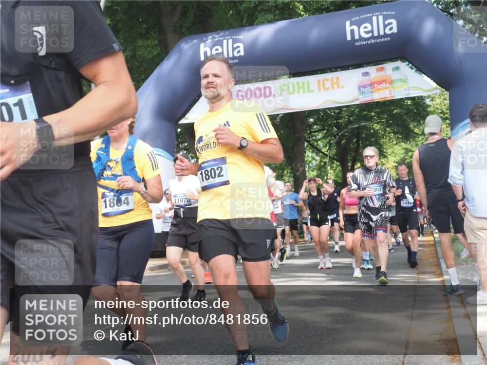 29.06.2025 - hella hamburg halbmarathon KatJ http://msf.ph/oto/8481856 29.06.2025 11:35:15 Zwischen KM18-KM19 1802, 1804, 2866, 3326, 4039, 4778, 4898, 5039, 5045, 5127, 5350, 5403, 5417, 5419, 5810, 6950, 7260, 7426, 7430, 7650, 8684 meine-sportfotos.de