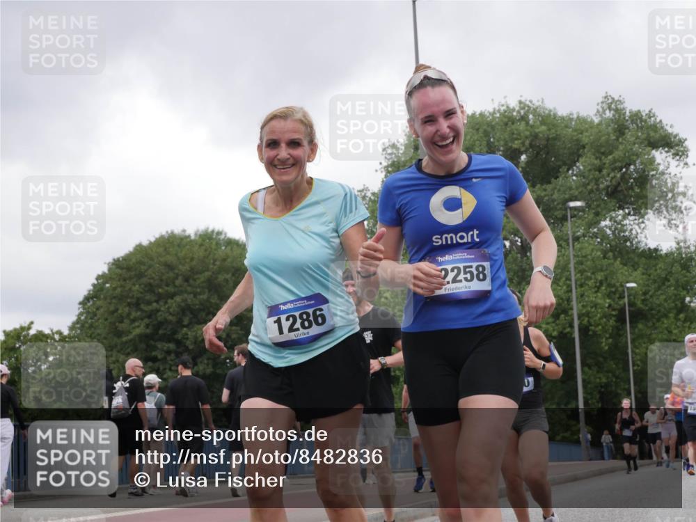 29.06.2025 - hella hamburg halbmarathon Luisa Fischer http://msf.ph/oto/8482836 29.06.2025 10:50:53 Kennedybrücke 1286, 2258, 19, 1073, 1618, 2211, 2320, 2491, 7240, 8105, 8158, 9758 meine-sportfotos.de
