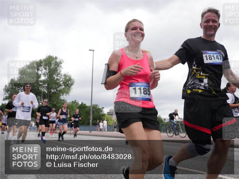 29.06.2025 - hella hamburg halbmarathon Luisa Fischer http://msf.ph/oto/8483028 29.06.2025 10:50:59 Kennedybrücke 249, 12140, 8158, 1185, 18147, 1073, 1430, 1523, 1618, 2320, 2491, 3679, 4239, 5796, 7240, 8105, 8158, 8270, 10658 meine-sportfotos.de