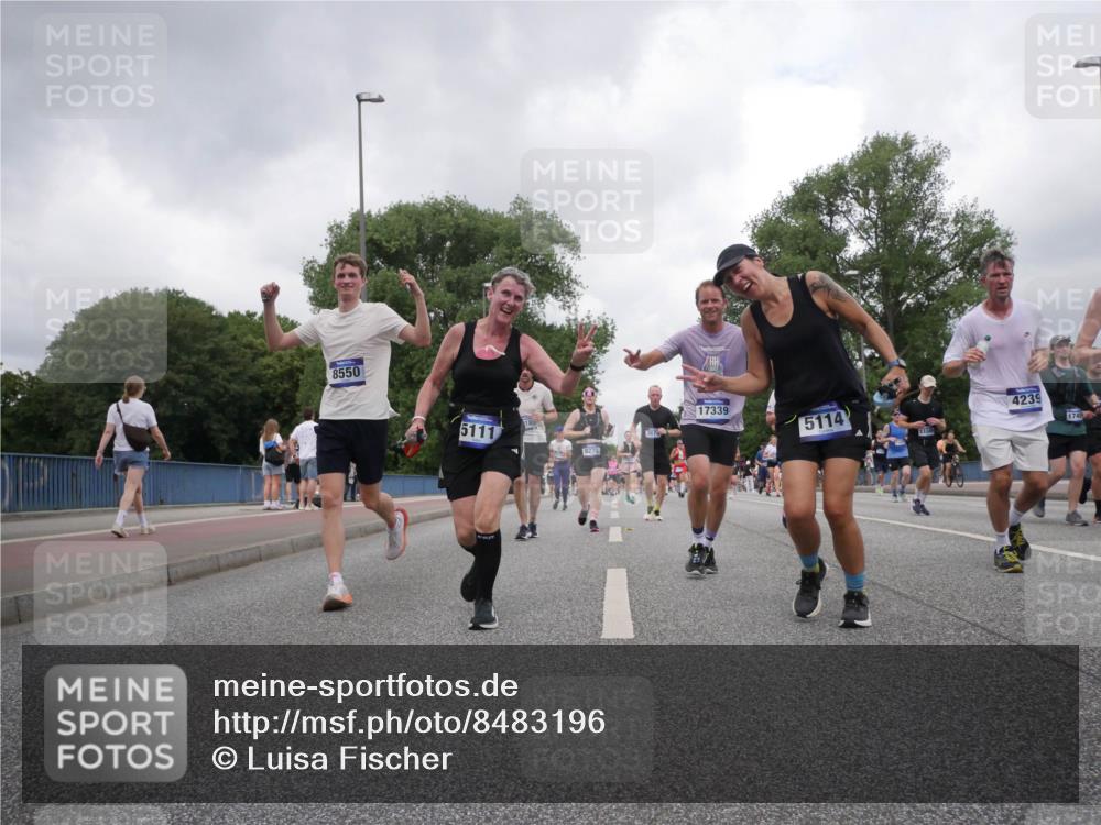 29.06.2025 - hella hamburg halbmarathon Luisa Fischer http://msf.ph/oto/8483196 29.06.2025 10:51:04 Kennedybrücke 8550, 5111, 3679, 8270, 17339, 5114, 4239, 1749, 1073, 1430, 1523, 2163, 2320, 2407, 3679, 4239, 5796, 6255, 6256, 8105, 8158, 8270, 9356, 10658, 10777 meine-sportfotos.de