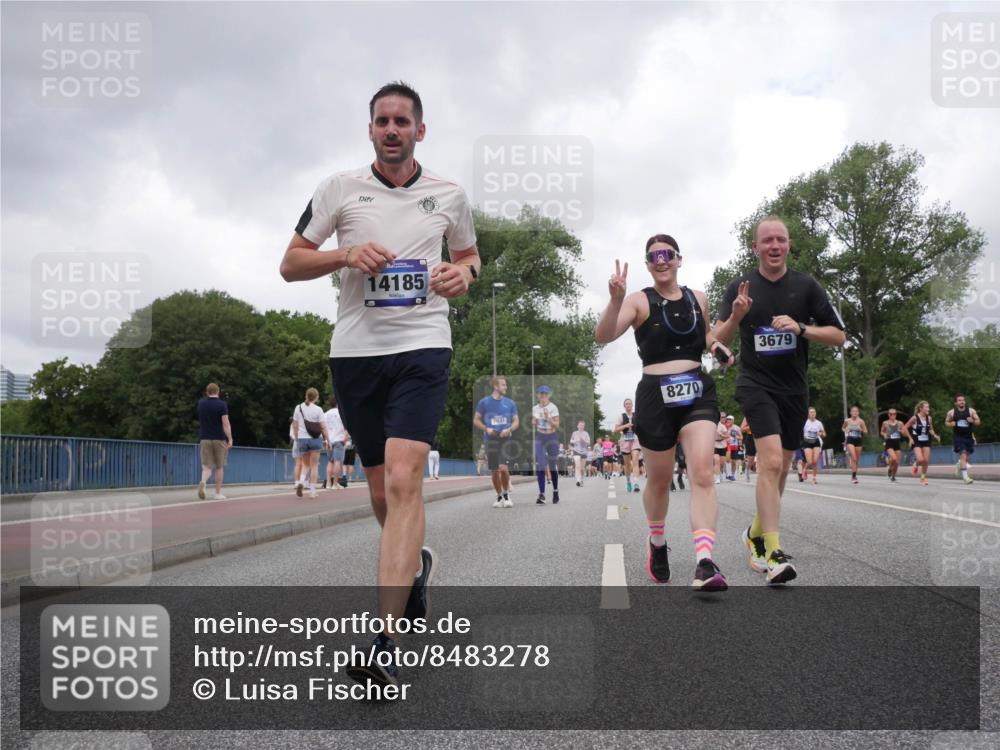 29.06.2025 - hella hamburg halbmarathon Luisa Fischer http://msf.ph/oto/8483278 29.06.2025 10:51:07 Kennedybrücke 14185, 7631, 8270, 3679, 1430, 1523, 2163, 2407, 2882, 3679, 4239, 4974, 5796, 6255, 6256, 6879, 8270, 9356, 10658, 10777 meine-sportfotos.de