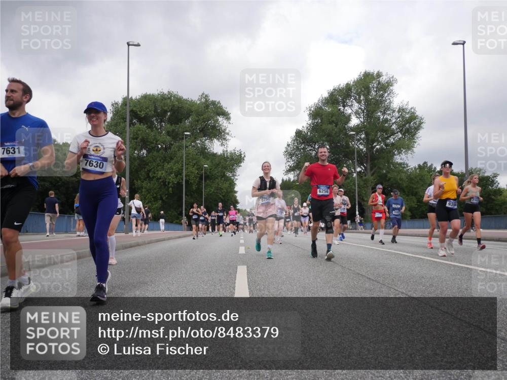 29.06.2025 - hella hamburg halbmarathon Luisa Fischer http://msf.ph/oto/8483379 29.06.2025 10:51:11 Kennedybrücke 7631, 7630, 6256, 2163, 6255, 9356, 2812, 1430, 1434, 2163, 2407, 2418, 2882, 4974, 6255, 6256, 6879, 9018, 9356, 10075, 10777 meine-sportfotos.de