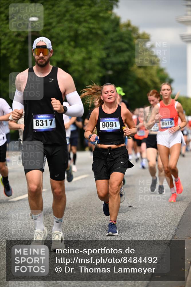 29.06.2025 - hella hamburg halbmarathon Dr. Thomas Lammeyer http://msf.ph/oto/8484492 29.06.2025 10:20:51 Kennedybrücke 1117, 1240, 1602, 1825, 2347, 2912, 3023, 3088, 3450, 3622, 3687, 5036, 5037, 6488, 6948, 7257, 7358, 7360, 7376, 7924, 7928, 8263, 8317, 8513, 8619, 8857, 9091, 9208, 9332, 9492, 9664, 9675, 9676, 9891, 10076, 10165, 10314, 10317, 10320, 10391, 10575, 10926, 11335, 11410, 11428 meine-sportfotos.de