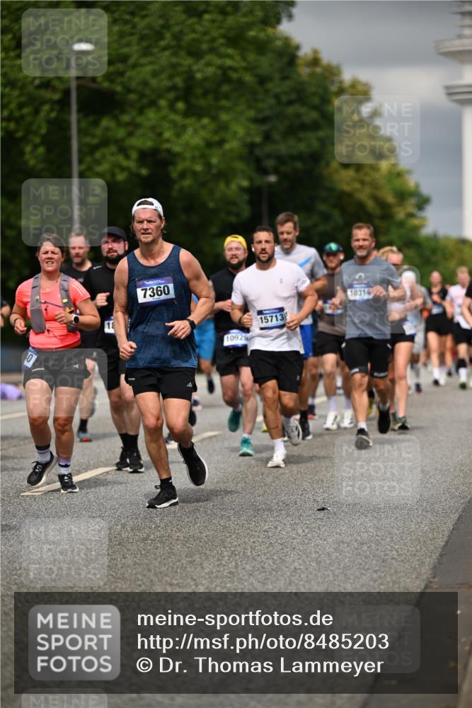 29.06.2025 - hella hamburg halbmarathon Dr. Thomas Lammeyer http://msf.ph/oto/8485203 29.06.2025 10:20:57 Kennedybrücke 1117, 1240, 1403, 1602, 1825, 2347, 3023, 3088, 3450, 3622, 5037, 6328, 6488, 6941, 6948, 7257, 7345, 7360, 7376, 7924, 7928, 8317, 8513, 8619, 8983, 9091, 9208, 9492, 9664, 9675, 9676, 10165, 10314, 10317, 10320, 10377, 10391, 10926, 11335, 11410 meine-sportfotos.de