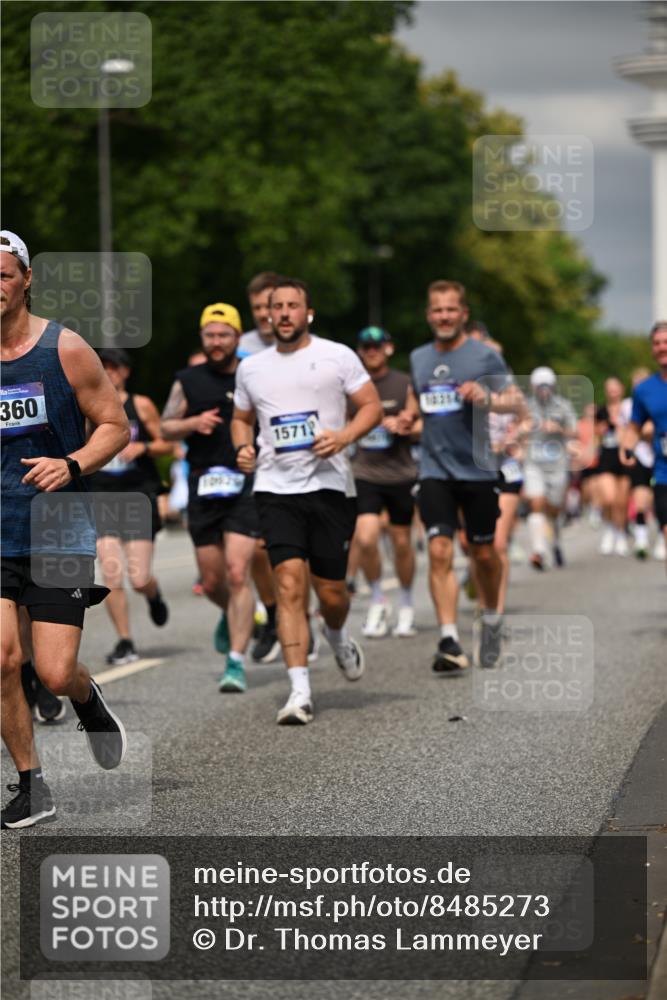 29.06.2025 - hella hamburg halbmarathon Dr. Thomas Lammeyer http://msf.ph/oto/8485273 29.06.2025 10:20:58 Kennedybrücke 1117, 1240, 1403, 1602, 1825, 3023, 3088, 3450, 3622, 5037, 6328, 6488, 6941, 6948, 7257, 7345, 7360, 7376, 7924, 7928, 8317, 8513, 8619, 8983, 9091, 9208, 9664, 9675, 9676, 10165, 10314, 10317, 10320, 10377, 10391, 10735, 10926, 11335, 11410 meine-sportfotos.de