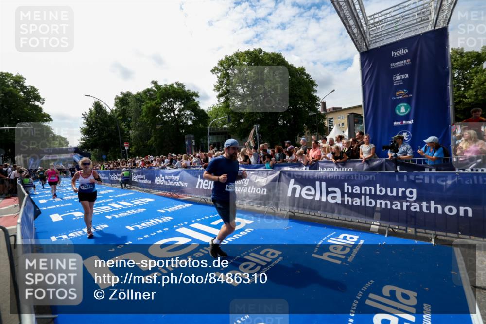 29.06.2025 - hella hamburg halbmarathon Zöllner http://msf.ph/oto/8486310 29.06.2025 11:32:43 Ziel 2464, 4559, 6156, 6310, 7111, 8277, 13227, 13423, 13921, 14527, 15016, 18314, 18498 meine-sportfotos.de