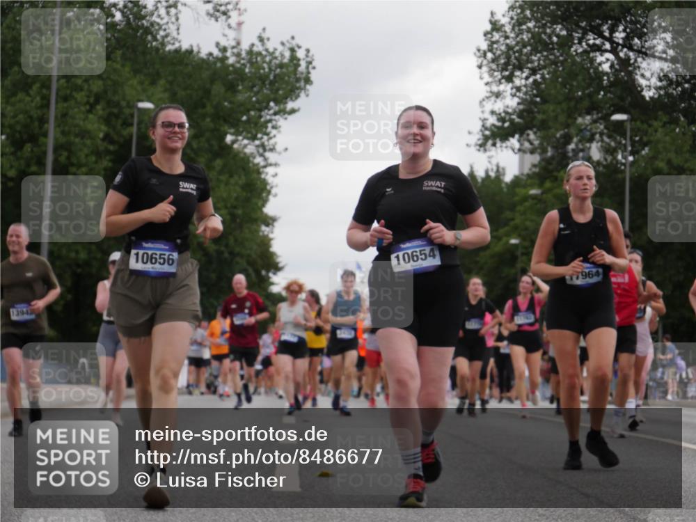 29.06.2025 - hella hamburg halbmarathon Luisa Fischer http://msf.ph/oto/8486677 29.06.2025 10:52:46 Kennedybrücke 13942, 10656, 10654, 7964, 1167, 1584, 2437, 2438, 2716, 3253, 4769, 5118, 5479, 5480, 7203, 7650, 7948, 8065, 10130, 10654 meine-sportfotos.de