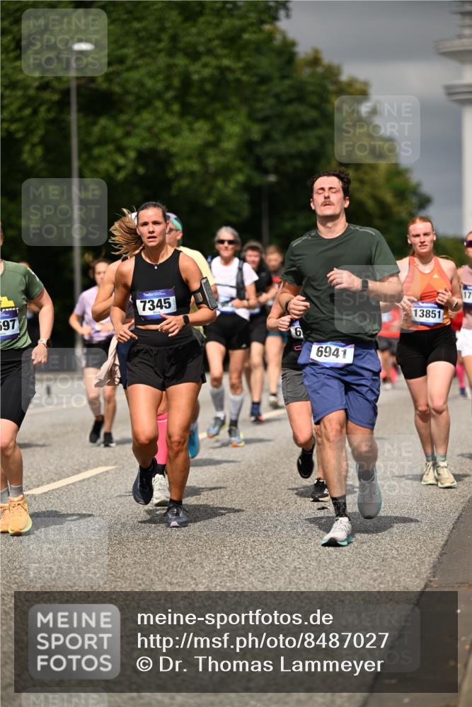 29.06.2025 - hella hamburg halbmarathon Dr. Thomas Lammeyer http://msf.ph/oto/8487027 29.06.2025 10:21:10 Kennedybrücke 1117, 1137, 1240, 1403, 2225, 2860, 2908, 3450, 3622, 5037, 5390, 5995, 6126, 6128, 6328, 6488, 6522, 6941, 6948, 7114, 7115, 7257, 7291, 7345, 7360, 7376, 8253, 8513, 8558, 8895, 8983, 9208, 9259, 9647, 9675, 10165, 10314, 10317, 10320, 10377, 10391, 10592, 10735, 10926 meine-sportfotos.de