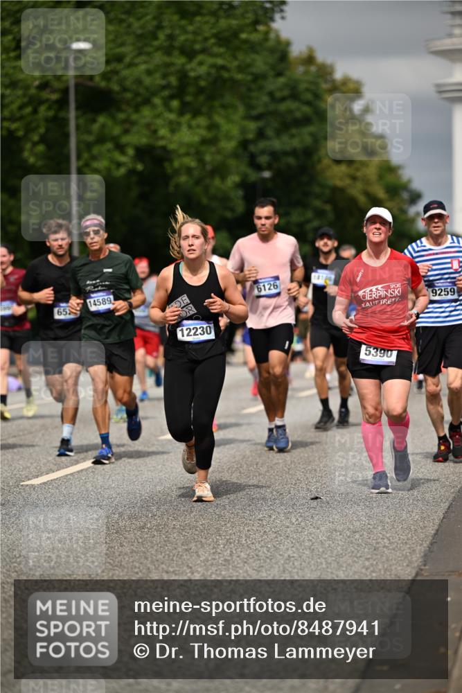 29.06.2025 - hella hamburg halbmarathon Dr. Thomas Lammeyer http://msf.ph/oto/8487941 29.06.2025 10:21:17 Kennedybrücke 1083, 1137, 1403, 2225, 2860, 2908, 3210, 3464, 3466, 3622, 5390, 5995, 6126, 6128, 6328, 6488, 6520, 6522, 6786, 6941, 6948, 7114, 7115, 7291, 7345, 8253, 8309, 8513, 8558, 8895, 8983, 9259, 9647, 10377, 10592, 10735 meine-sportfotos.de