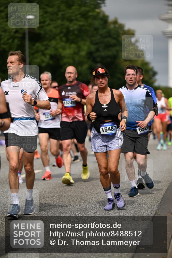 29.06.2025 - hella hamburg halbmarathon Dr. Thomas Lammeyer http://msf.ph/oto/8488512 29.06.2025 10:21:27 Kennedybrücke 1083, 1137, 1156, 1403, 1795, 2225, 2860, 2908, 3210, 3464, 3466, 3802, 3803, 4852, 5390, 5929, 5930, 5995, 6126, 6128, 6352, 6520, 6522, 6786, 7011, 7114, 7115, 7291, 7945, 8210, 8253, 8309, 8433, 8558, 8895, 9259, 9400, 9647, 9848, 10460, 10592, 10620, 10735 meine-sportfotos.de