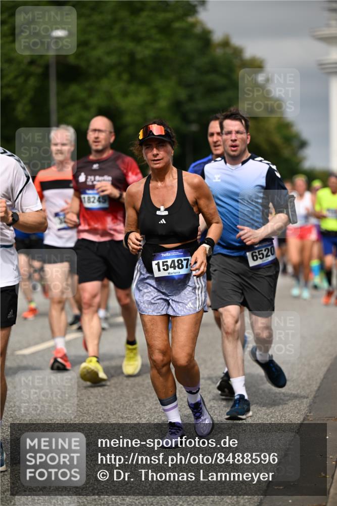 29.06.2025 - hella hamburg halbmarathon Dr. Thomas Lammeyer http://msf.ph/oto/8488596 29.06.2025 10:21:27 Kennedybrücke 1083, 1137, 1156, 1403, 1795, 2225, 2860, 2908, 3210, 3464, 3466, 3802, 3803, 4852, 5390, 5929, 5930, 5995, 6126, 6128, 6352, 6520, 6522, 6786, 7011, 7114, 7115, 7291, 7945, 8210, 8253, 8309, 8433, 8558, 8895, 9259, 9400, 9647, 9848, 10460, 10592, 10620, 10735 meine-sportfotos.de