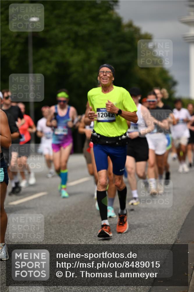 29.06.2025 - hella hamburg halbmarathon Dr. Thomas Lammeyer http://msf.ph/oto/8489015 29.06.2025 10:21:32 Kennedybrücke 1083, 1137, 1156, 1204, 1795, 2225, 2259, 2860, 2908, 3210, 3464, 3466, 3802, 3803, 4218, 4852, 5929, 5930, 5995, 6126, 6128, 6254, 6336, 6352, 6520, 6522, 6786, 7011, 7291, 7945, 8210, 8253, 8309, 8351, 8433, 8558, 8895, 9259, 9400, 9647, 9848, 10460, 10592, 10620 meine-sportfotos.de