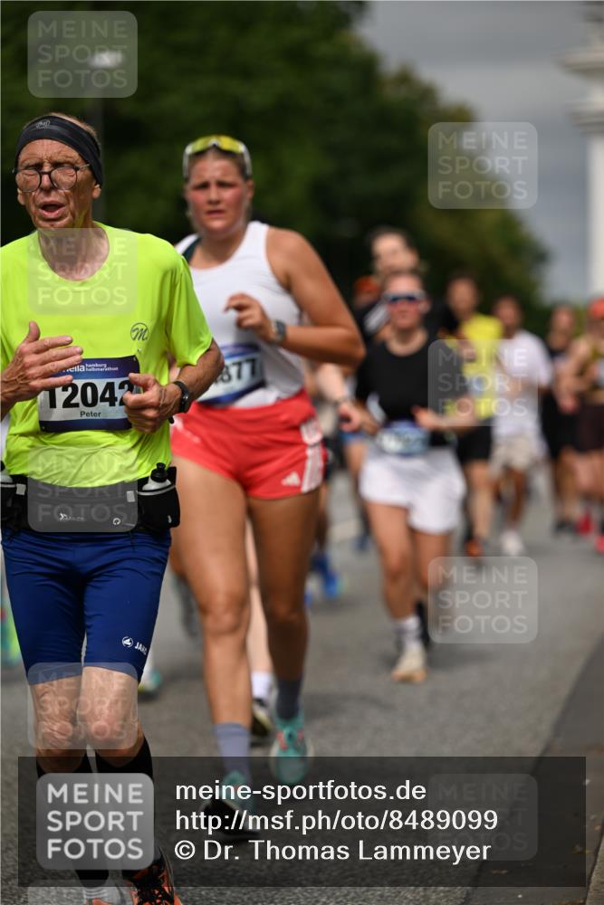 29.06.2025 - hella hamburg halbmarathon Dr. Thomas Lammeyer http://msf.ph/oto/8489099 29.06.2025 10:21:34 Kennedybrücke 1083, 1137, 1156, 1204, 1795, 2225, 2259, 2860, 2908, 3210, 3464, 3466, 3802, 3803, 4218, 4852, 5929, 5930, 5995, 6254, 6336, 6352, 6520, 6786, 7011, 7258, 7291, 7945, 8210, 8253, 8309, 8351, 8433, 8558, 8895, 9400, 9647, 9848, 10460, 10620 meine-sportfotos.de