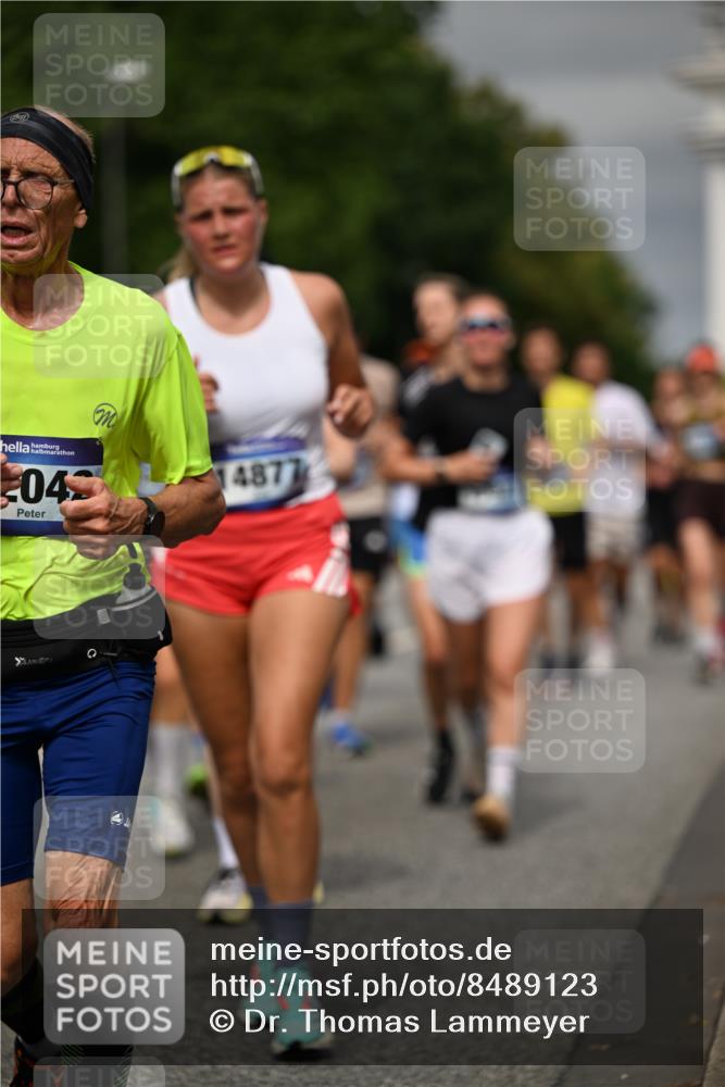 29.06.2025 - hella hamburg halbmarathon Dr. Thomas Lammeyer http://msf.ph/oto/8489123 29.06.2025 10:21:34 Kennedybrücke 1083, 1137, 1156, 1204, 1795, 2225, 2259, 2860, 2908, 3210, 3464, 3466, 3802, 3803, 4218, 4852, 5929, 5930, 5995, 6254, 6336, 6352, 6520, 6786, 7011, 7258, 7291, 7945, 8210, 8253, 8309, 8351, 8433, 8558, 8895, 9400, 9647, 9848, 10460, 10620 meine-sportfotos.de