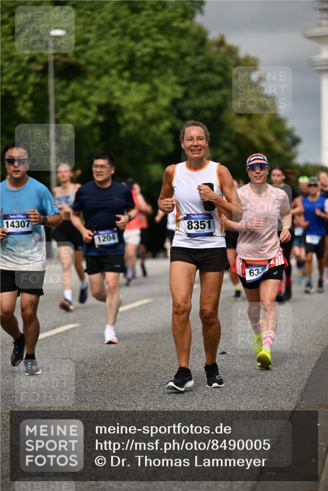 29.06.2025 - hella hamburg halbmarathon Dr. Thomas Lammeyer http://msf.ph/oto/8490005 29.06.2025 10:21:45 Kennedybrücke 1015, 1156, 1204, 1274, 1458, 1622, 1749, 1795, 2094, 2259, 2931, 3138, 3292, 3464, 3466, 3802, 3803, 4218, 4852, 5004, 5929, 5930, 6254, 6336, 6352, 7011, 7258, 7945, 8210, 8351, 8433, 8607, 9400, 9848, 10460, 10509, 10620, 10677, 11275, 11372 meine-sportfotos.de