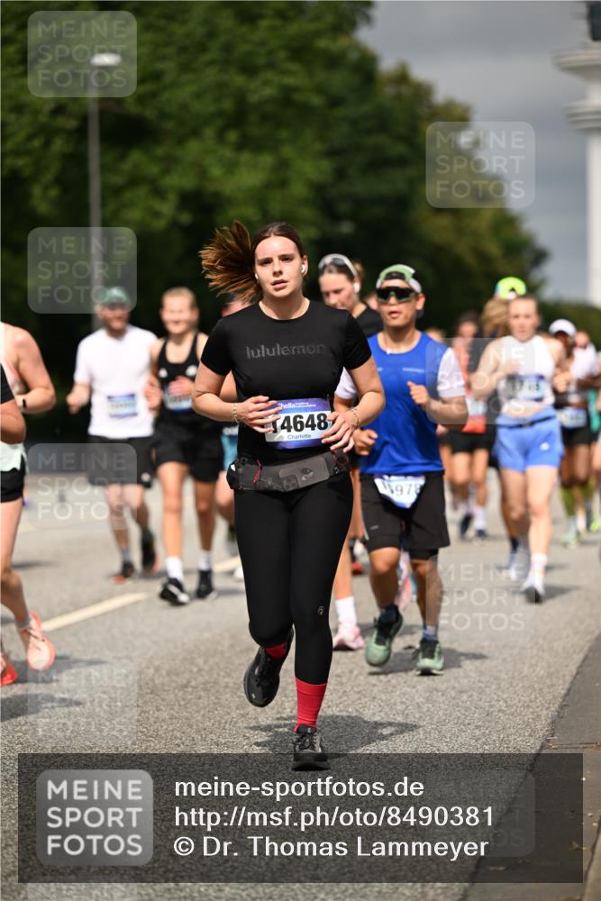 29.06.2025 - hella hamburg halbmarathon Dr. Thomas Lammeyer http://msf.ph/oto/8490381 29.06.2025 10:21:50 Kennedybrücke 1015, 1156, 1204, 1274, 1458, 1554, 1622, 1749, 1795, 2094, 2147, 2259, 2548, 2931, 3138, 3292, 4218, 4852, 5002, 5004, 5294, 5930, 6254, 6336, 6352, 7011, 7094, 7258, 7641, 8144, 8210, 8351, 8433, 8607, 9400, 9798, 9848, 10460, 10509, 10620, 10677, 11275, 11372 meine-sportfotos.de