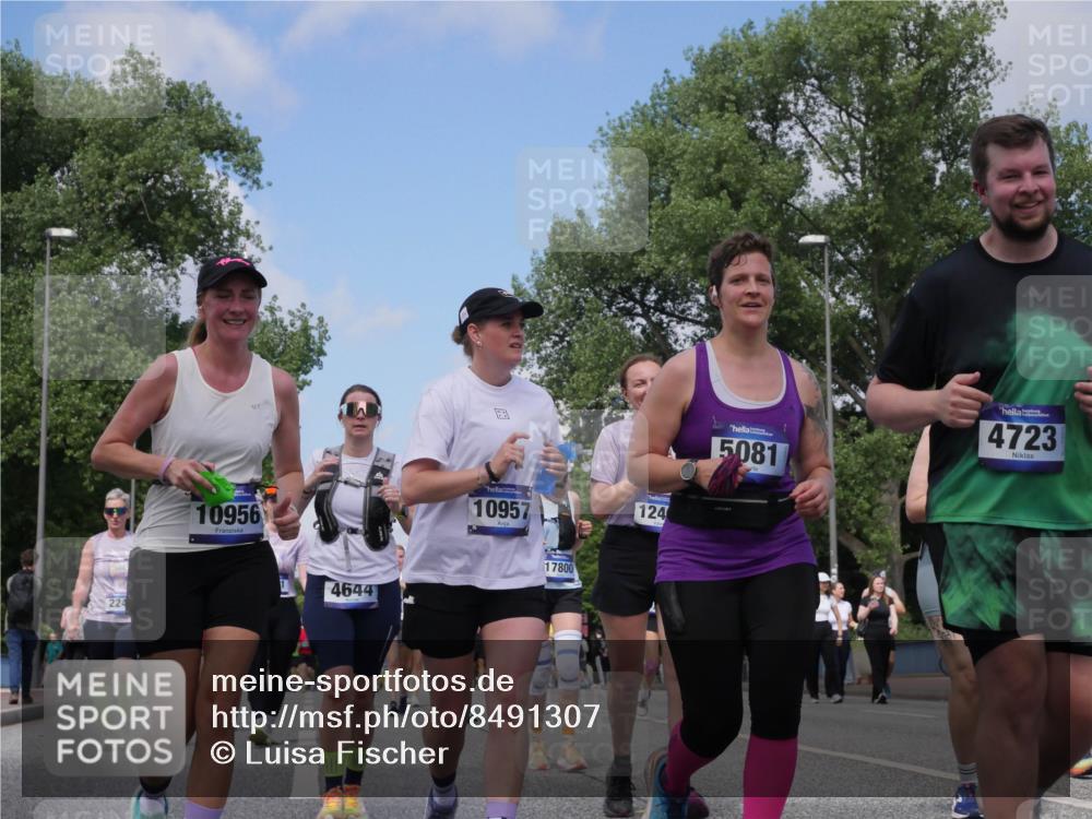 29.06.2025 - hella hamburg halbmarathon Luisa Fischer http://msf.ph/oto/8491307 29.06.2025 11:29:05 Kennedybrücke 224, 10956, 4644, 10957, 17800, 124, 5081, 4723, 2241, 2245, 3551, 4283, 4582, 4644, 4723, 4724, 5081, 5852, 8753 meine-sportfotos.de