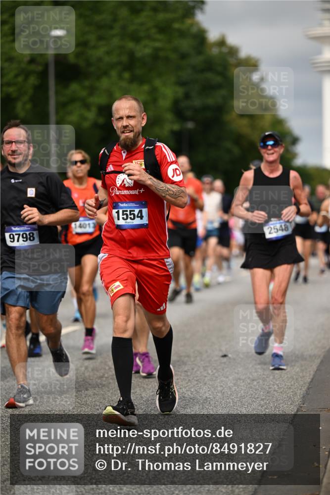 29.06.2025 - hella hamburg halbmarathon Dr. Thomas Lammeyer http://msf.ph/oto/8491827 29.06.2025 10:22:06 Kennedybrücke 1015, 1067, 1274, 1298, 1458, 1477, 1554, 1622, 1641, 1982, 2087, 2094, 2147, 2305, 2548, 2931, 3138, 3482, 3977, 4194, 4738, 4804, 5002, 5004, 5023, 5290, 5294, 7094, 7641, 7649, 7882, 8144, 8248, 8607, 9539, 9586, 9717, 9734, 9798, 9834, 10332, 10509, 10677, 10831, 11275, 11372 meine-sportfotos.de