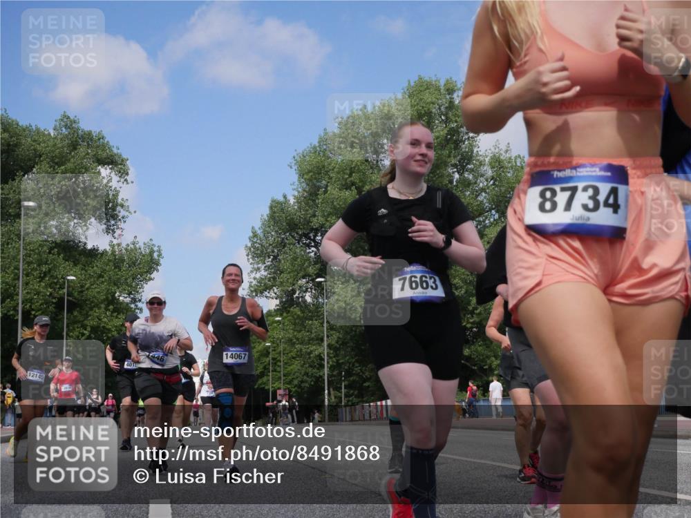 29.06.2025 - hella hamburg halbmarathon Luisa Fischer http://msf.ph/oto/8491868 29.06.2025 11:29:35 Kennedybrücke 12145, 401, 1446, 14067, 7663, 8734, 1446, 2118, 3290, 3291, 3820, 3821, 4015, 4016, 6693, 7400, 7663, 8019, 8729, 8734, 10095, 10695 meine-sportfotos.de