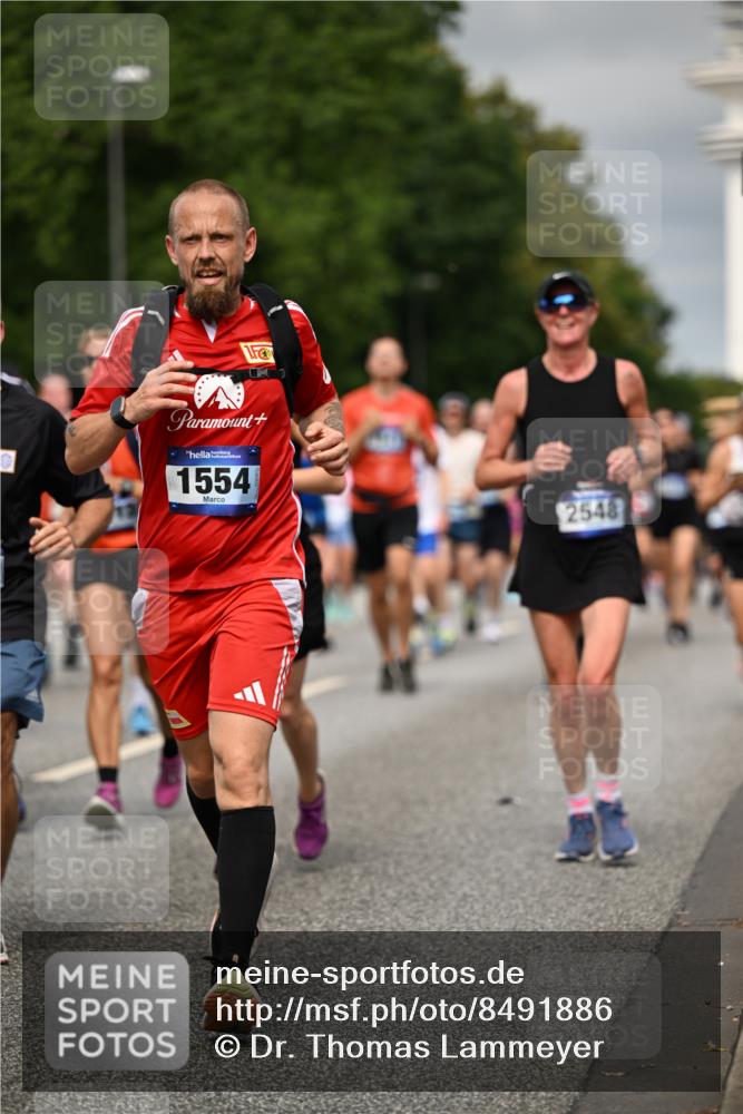 29.06.2025 - hella hamburg halbmarathon Dr. Thomas Lammeyer http://msf.ph/oto/8491886 29.06.2025 10:22:06 Kennedybrücke 1015, 1067, 1274, 1298, 1458, 1477, 1554, 1622, 1641, 1982, 2087, 2094, 2147, 2305, 2548, 2931, 3138, 3482, 3977, 4194, 4738, 4804, 5002, 5004, 5023, 5290, 5294, 7094, 7641, 7649, 7882, 8144, 8248, 8607, 9539, 9586, 9717, 9734, 9798, 9834, 10332, 10509, 10677, 10831, 11275, 11372 meine-sportfotos.de