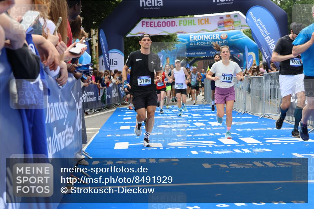 29.06.2025 - hella hamburg halbmarathon Strokosch-Dieckow http://msf.ph/oto/8491929 29.06.2025 10:43:17 Ziel 1675, 2653, 3109, 3124, 3146, 7026, 7093, 10099, 10237, 13348, 15706, 15921, 16314, 16720, 16997, 17391, 18274, 18304, 18987, 19009, 19051 meine-sportfotos.de