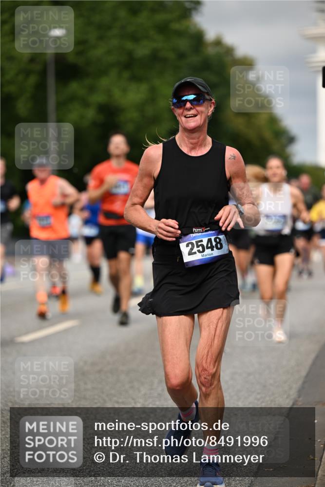 29.06.2025 - hella hamburg halbmarathon Dr. Thomas Lammeyer http://msf.ph/oto/8491996 29.06.2025 10:22:07 Kennedybrücke 1067, 1298, 1458, 1477, 1554, 1622, 1641, 1982, 2087, 2094, 2147, 2305, 2548, 2931, 3138, 3482, 3977, 4194, 4738, 4804, 5002, 5004, 5023, 5290, 5294, 6332, 7094, 7160, 7641, 7649, 7882, 8144, 8248, 8607, 9539, 9586, 9717, 9734, 9798, 9834, 10332, 10509, 10831, 11275, 11352, 11372 meine-sportfotos.de