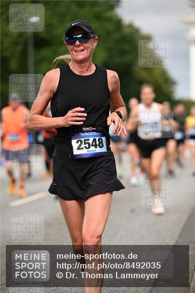 29.06.2025 - hella hamburg halbmarathon Dr. Thomas Lammeyer http://msf.ph/oto/8492035 29.06.2025 10:22:08 Kennedybrücke 1067, 1268, 1298, 1458, 1477, 1554, 1622, 1641, 1982, 2087, 2094, 2147, 2305, 2548, 2931, 3138, 3482, 3977, 4194, 4738, 4804, 5002, 5004, 5023, 5290, 5294, 6332, 7094, 7160, 7641, 7649, 7882, 7883, 8144, 8248, 9539, 9586, 9717, 9734, 9798, 9834, 10332, 10509, 10831, 11275, 11352, 11372 meine-sportfotos.de