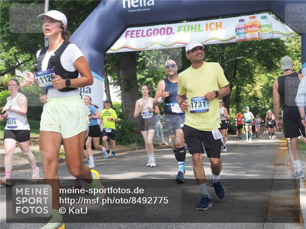 29.06.2025 - hella hamburg halbmarathon KatJ http://msf.ph/oto/8492775 29.06.2025 11:38:45 Zwischen KM18-KM19 1317, 1731, 3680, 6623, 6740, 7691 meine-sportfotos.de