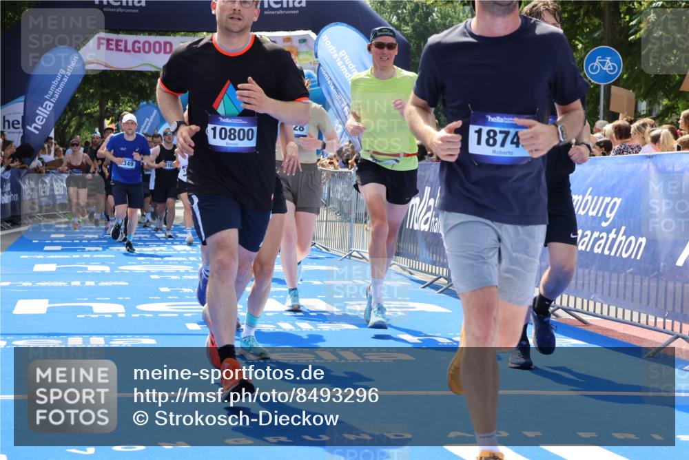 29.06.2025 - hella hamburg halbmarathon Strokosch-Dieckow http://msf.ph/oto/8493296 29.06.2025 11:31:26 Ziel 1237, 1799, 2349, 2672, 3848, 5223, 6103, 6228, 8149, 9542, 9750, 10248, 10800, 11415, 12136, 13316, 13464, 13747, 14451, 15044, 16143, 17317, 17932, 18743, 18941 meine-sportfotos.de