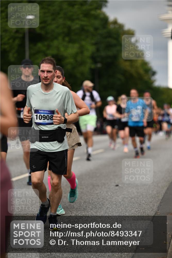29.06.2025 - hella hamburg halbmarathon Dr. Thomas Lammeyer http://msf.ph/oto/8493347 29.06.2025 10:22:27 Kennedybrücke 1067, 1234, 1268, 1298, 1477, 1820, 2087, 2305, 2335, 2634, 2821, 3125, 3482, 4194, 4738, 5290, 5909, 6332, 7160, 7413, 7649, 7838, 7882, 7883, 8248, 8341, 9222, 9539, 9586, 9717, 9734, 9834, 9844, 10174, 10659, 10831, 10908, 10946, 11352 meine-sportfotos.de