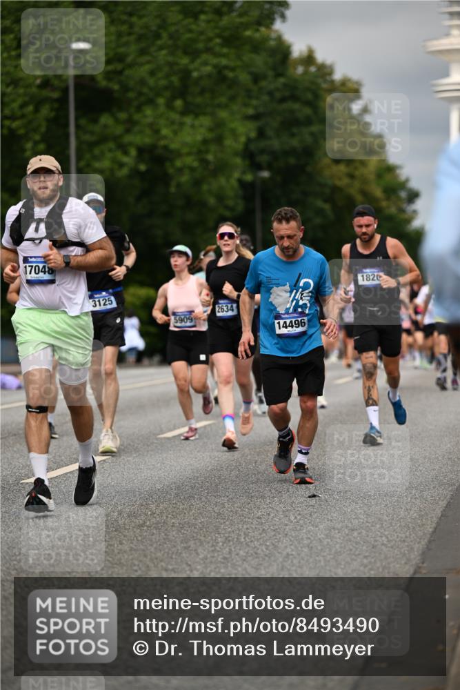 29.06.2025 - hella hamburg halbmarathon Dr. Thomas Lammeyer http://msf.ph/oto/8493490 29.06.2025 10:22:30 Kennedybrücke 1234, 1268, 1477, 1820, 2087, 2305, 2335, 2634, 2821, 3125, 3482, 4123, 4194, 4383, 4738, 5290, 5909, 6332, 7160, 7413, 7445, 7649, 7838, 7882, 7883, 8067, 8341, 9222, 9276, 9586, 9717, 9834, 9844, 10174, 10659, 10908, 10946, 11352 meine-sportfotos.de