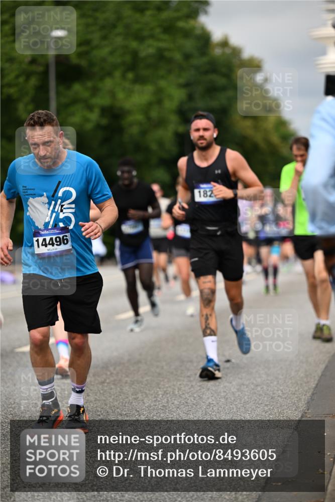 29.06.2025 - hella hamburg halbmarathon Dr. Thomas Lammeyer http://msf.ph/oto/8493605 29.06.2025 10:22:32 Kennedybrücke 1234, 1268, 1477, 1820, 2087, 2335, 2634, 2821, 3125, 3482, 4123, 4383, 4738, 5290, 5909, 6332, 7121, 7160, 7413, 7445, 7649, 7838, 7882, 7883, 8067, 8341, 9222, 9276, 9717, 9834, 9844, 10174, 10659, 10908, 10946, 11352 meine-sportfotos.de