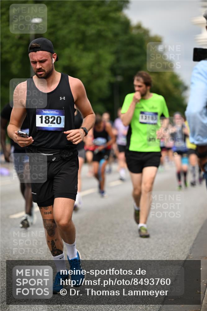 29.06.2025 - hella hamburg halbmarathon Dr. Thomas Lammeyer http://msf.ph/oto/8493760 29.06.2025 10:22:34 Kennedybrücke 1234, 1268, 1477, 1820, 2087, 2335, 2634, 2821, 3125, 3202, 3482, 4123, 4383, 5290, 5909, 6332, 7121, 7160, 7413, 7445, 7649, 7838, 7882, 7883, 8067, 8341, 9222, 9276, 9505, 9717, 9834, 9844, 10174, 10502, 10659, 10856, 10908, 10946, 11020, 11352 meine-sportfotos.de