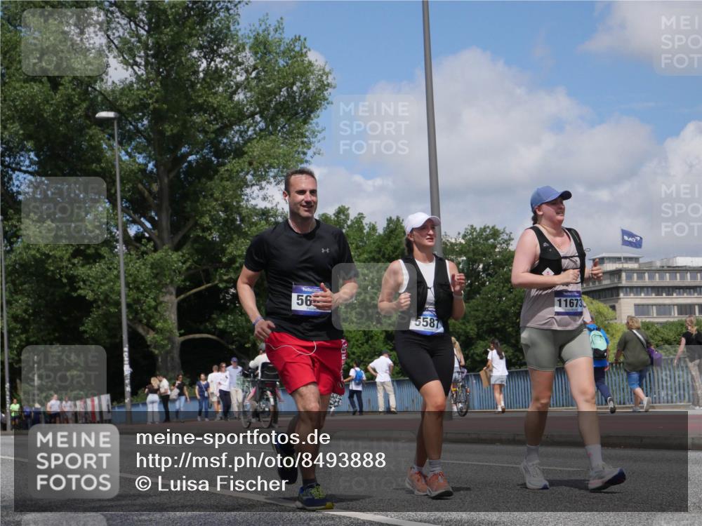 29.06.2025 - hella hamburg halbmarathon Luisa Fischer http://msf.ph/oto/8493888 29.06.2025 11:35:38 Kennedybrücke 56, 5587, 11673, 5587, 5683, 5931, 5932, 6838, 7804, 7805 meine-sportfotos.de