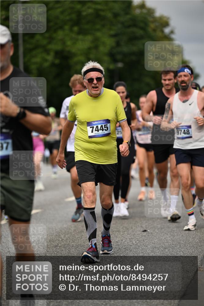 29.06.2025 - hella hamburg halbmarathon Dr. Thomas Lammeyer http://msf.ph/oto/8494257 29.06.2025 10:22:42 Kennedybrücke 1234, 1521, 1820, 2335, 2634, 2821, 3125, 3202, 4123, 4383, 5049, 5264, 5266, 5611, 5733, 5909, 5910, 6413, 7121, 7214, 7413, 7445, 7454, 8067, 8341, 8665, 9222, 9276, 9505, 10467, 10502, 10659, 10856, 11020 meine-sportfotos.de