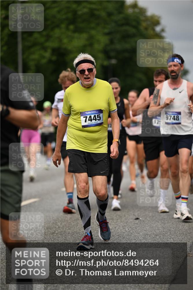 29.06.2025 - hella hamburg halbmarathon Dr. Thomas Lammeyer http://msf.ph/oto/8494264 29.06.2025 10:22:42 Kennedybrücke 1234, 1521, 1820, 2335, 2634, 2821, 3125, 3202, 4123, 4383, 5049, 5264, 5266, 5611, 5733, 5909, 5910, 6413, 7121, 7214, 7413, 7445, 7454, 8067, 8341, 8665, 9222, 9276, 9505, 10467, 10502, 10659, 10856, 11020 meine-sportfotos.de