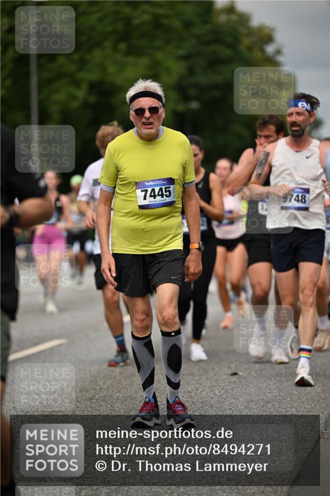 29.06.2025 - hella hamburg halbmarathon Dr. Thomas Lammeyer http://msf.ph/oto/8494271 29.06.2025 10:22:42 Kennedybrücke 1234, 1521, 1820, 2335, 2634, 2821, 3125, 3202, 4123, 4383, 5049, 5264, 5266, 5611, 5733, 5909, 5910, 6413, 7121, 7214, 7413, 7445, 7454, 8067, 8341, 8665, 9222, 9276, 9505, 10467, 10502, 10659, 10856, 11020 meine-sportfotos.de
